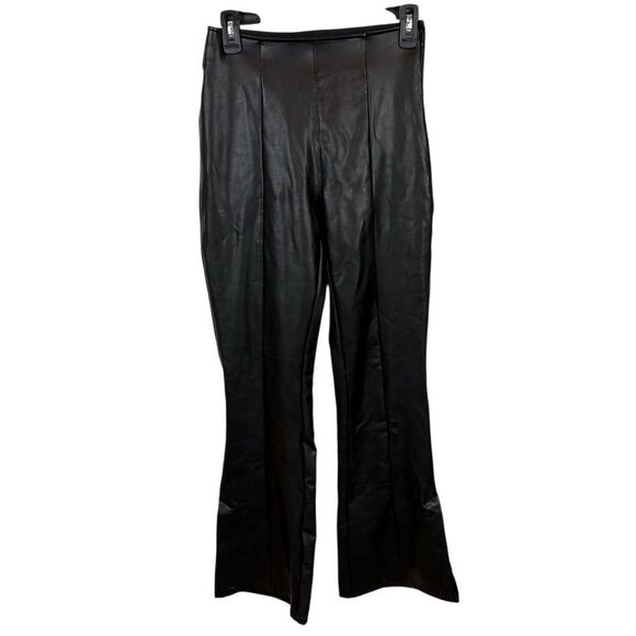Abercrombie and Fitch Black Vegan‎ Leather Wide Leg Flare Pants Size Small - Picture 1 of 8